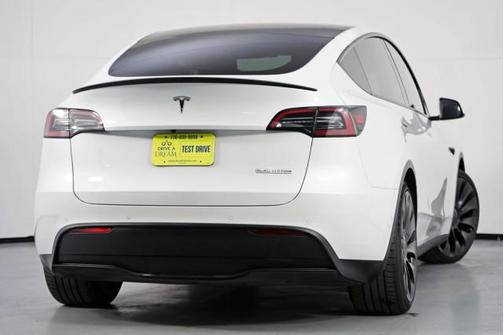 2023 Tesla Model Y Performance Dual Motor All-Wheel Drive