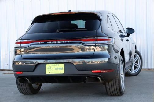 2021 Porsche Macan Base