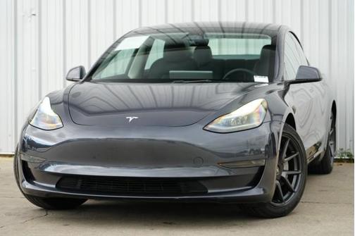 2023 Tesla Model 3 Standard Range