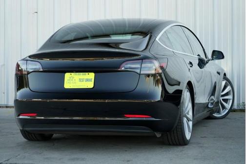 2018 Tesla Model 3 Performance