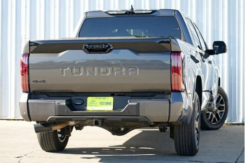 2024 Toyota Tundra Hybrid Platinum