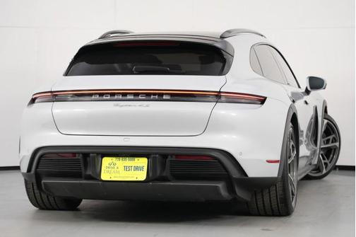 2024 Porsche Taycan 4