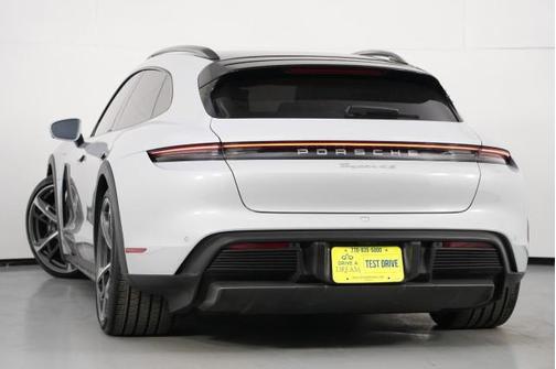 2024 Porsche Taycan 4