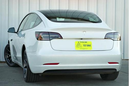 2023 Tesla Model 3 Standard Range