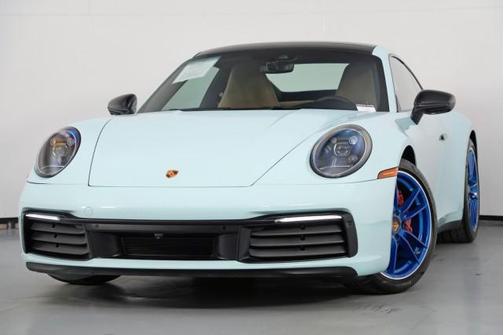 2024 Porsche 911 Carrera