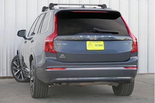 2024 Volvo XC90 B6 Plus Bright Theme 7-Seater