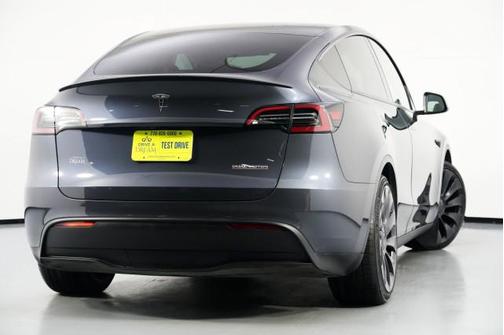 2023 Tesla Model Y Performance Dual Motor All-Wheel Drive