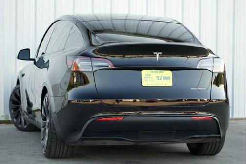 2023 Tesla Model Y Performance Dual Motor All-Wheel Drive