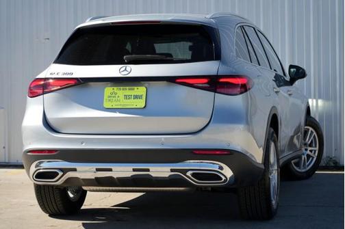 2025 Mercedes-Benz GLC 300 Base