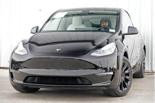 2022 Tesla Model Y Long Range Dual Motor All-Wheel Drive