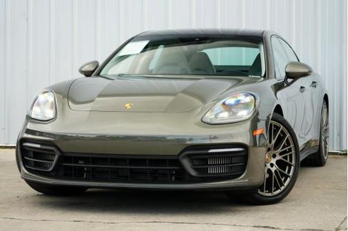 2022 Porsche Panamera Platinum Edition