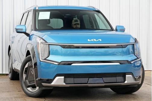 2024 Kia EV9 Land