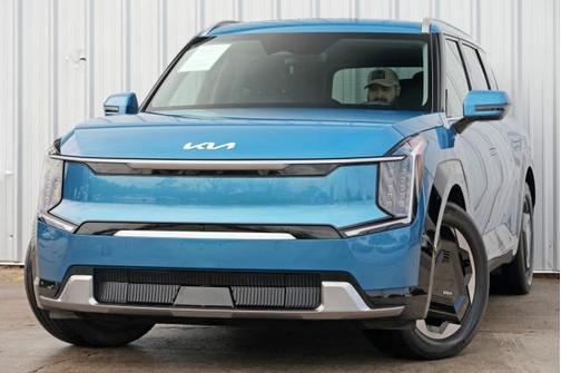 2024 Kia EV9 Land