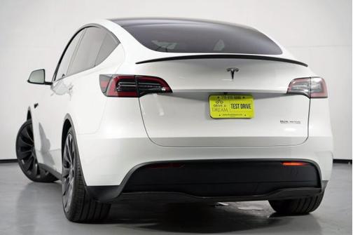 2023 Tesla Model Y Performance Dual Motor All-Wheel Drive