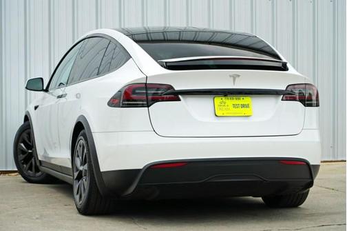 2023 Tesla Model X Standard Range