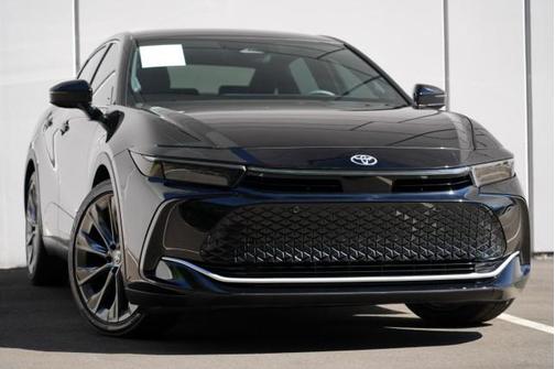 Black 2023 Toyota Crown Limited