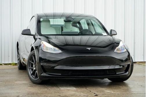 2023 Tesla Model 3 Standard Range
