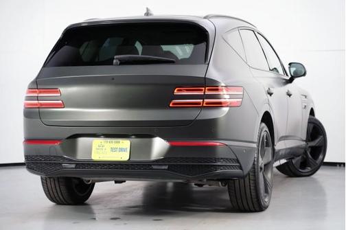 2025 Genesis GV80 2.5T