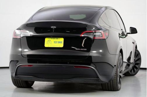 2022 Tesla Model Y Performance Dual Motor All-Wheel Drive