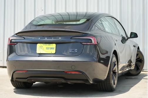 2024 Tesla Model 3 Performance