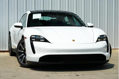 2021 Porsche Taycan w/ Premium Package