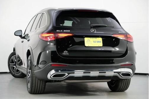 2023 Mercedes-Benz GLC 300 4MATIC