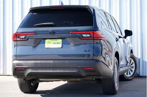 2024 Toyota Grand Highlander XLE