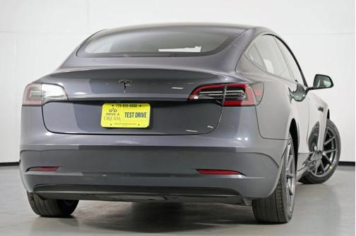 2023 Tesla Model 3 Standard Range