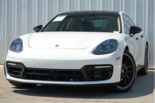 2022 Porsche Panamera 4S