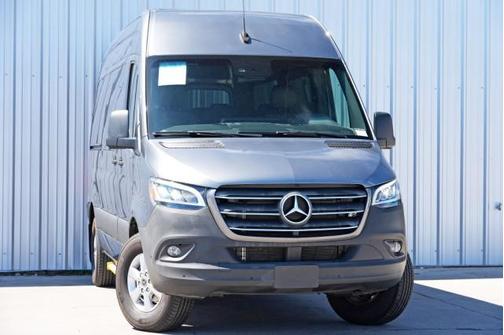 2023 Mercedes-Benz Sprinter 2500 Standard Roof