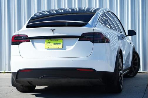 2022 Tesla Model X Dual Motor All-Wheel Drive