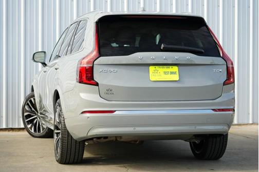 Vapour Grey Metallic 2025 Volvo XC90 Plug-In Hybrid T8 Plus 7-Seater