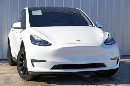 2022 Tesla Model Y Long Range Dual Motor All-Wheel Drive