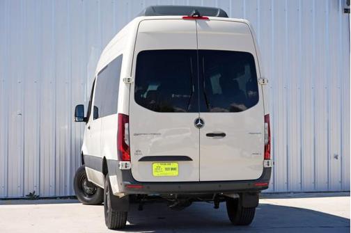 2023 Mercedes-Benz Sprinter 2500 Standard Roof