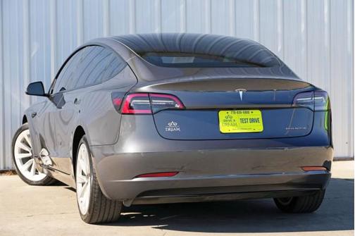 2022 Tesla Model 3 Standard Range