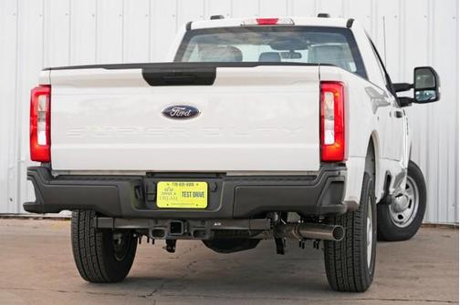 Oxford White 2025 Ford F-350 XL