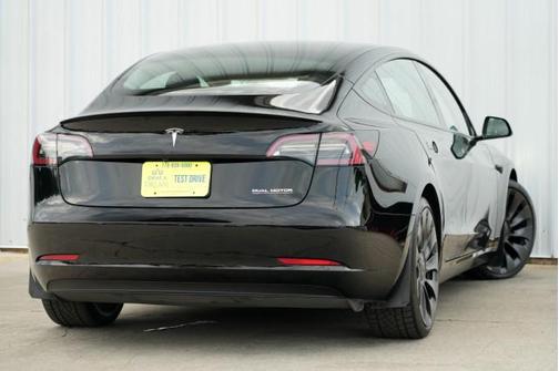 2023 Tesla Model 3 Performance