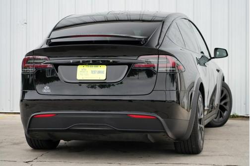 2023 Tesla Model X Base
