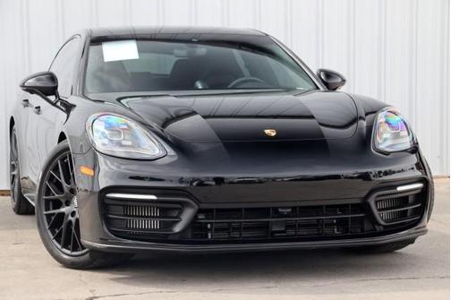 2022 Porsche Panamera 4S