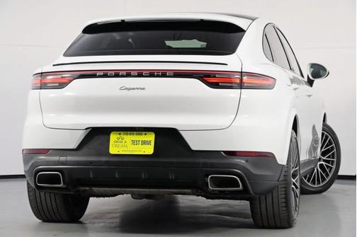 2022 Porsche Cayenne Cayenne