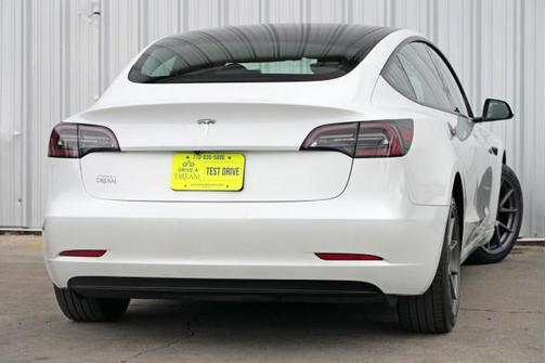 2023 Tesla Model 3 Standard Range