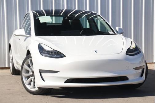 2019 Tesla Model 3 Standard Range Plus