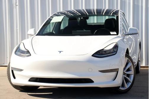 2019 Tesla Model 3 Standard Range Plus