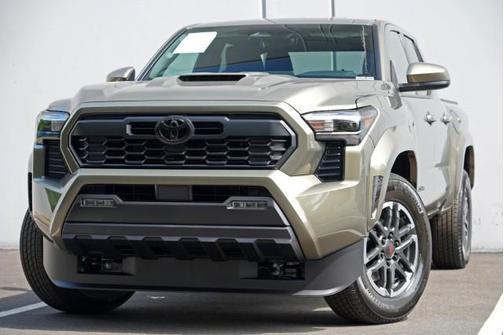 Bronze Oxide 2026 Toyota Tacoma TRD Sport