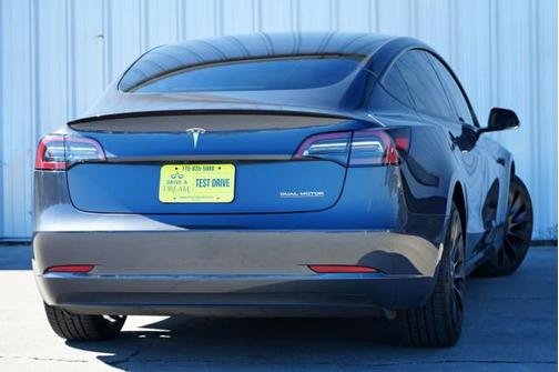 2023 Tesla Model 3 Performance