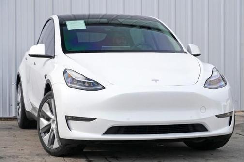 2022 Tesla Model Y Long Range Dual Motor All-Wheel Drive