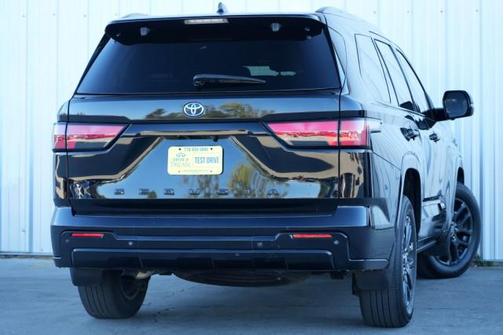 2023 Toyota Sequoia Platinum