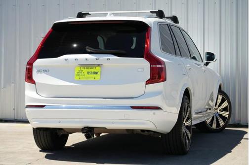 2023 Volvo XC90 Recharge Plug-In Hybrid T8 Ultimate 6-Seater
