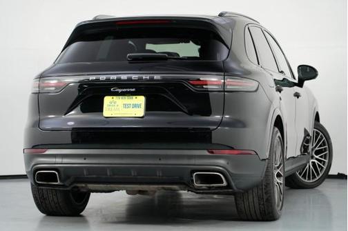 2022 Porsche Cayenne Cayenne