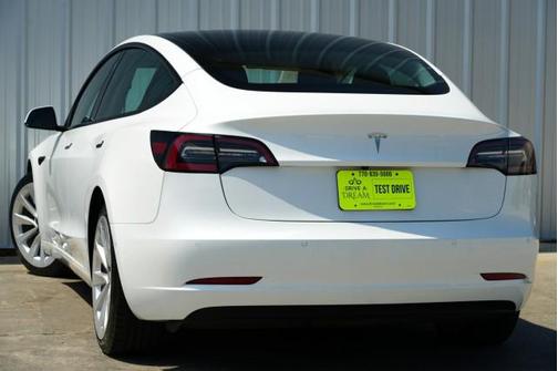 2022 Tesla Model 3 Standard Range